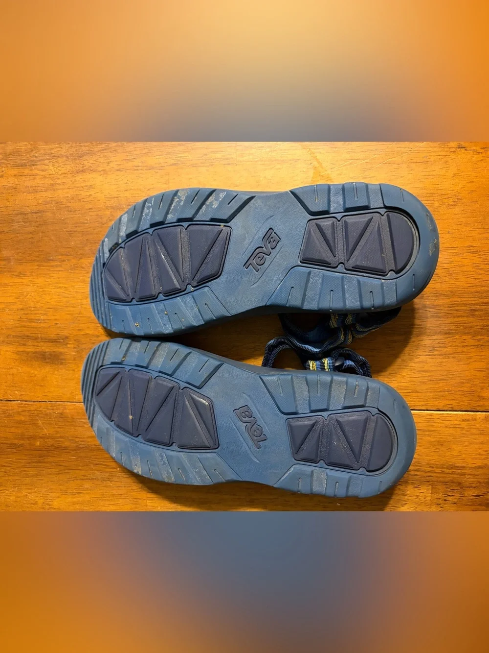 Unisex Teva Youth Big Kid Size 6 Hurricane Xlt 2 Sandal Kishi Dark Blue
